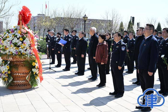 拉脱维亚超级联赛_天津市公安局、天津公安警官职业学院组织开展缅怀纪念李大钊烈士活动
