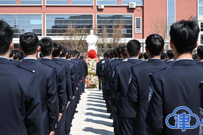 拉脱维亚超级联赛_天津市公安局、天津公安警官职业学院组织开展缅怀纪念李大钊烈士活动