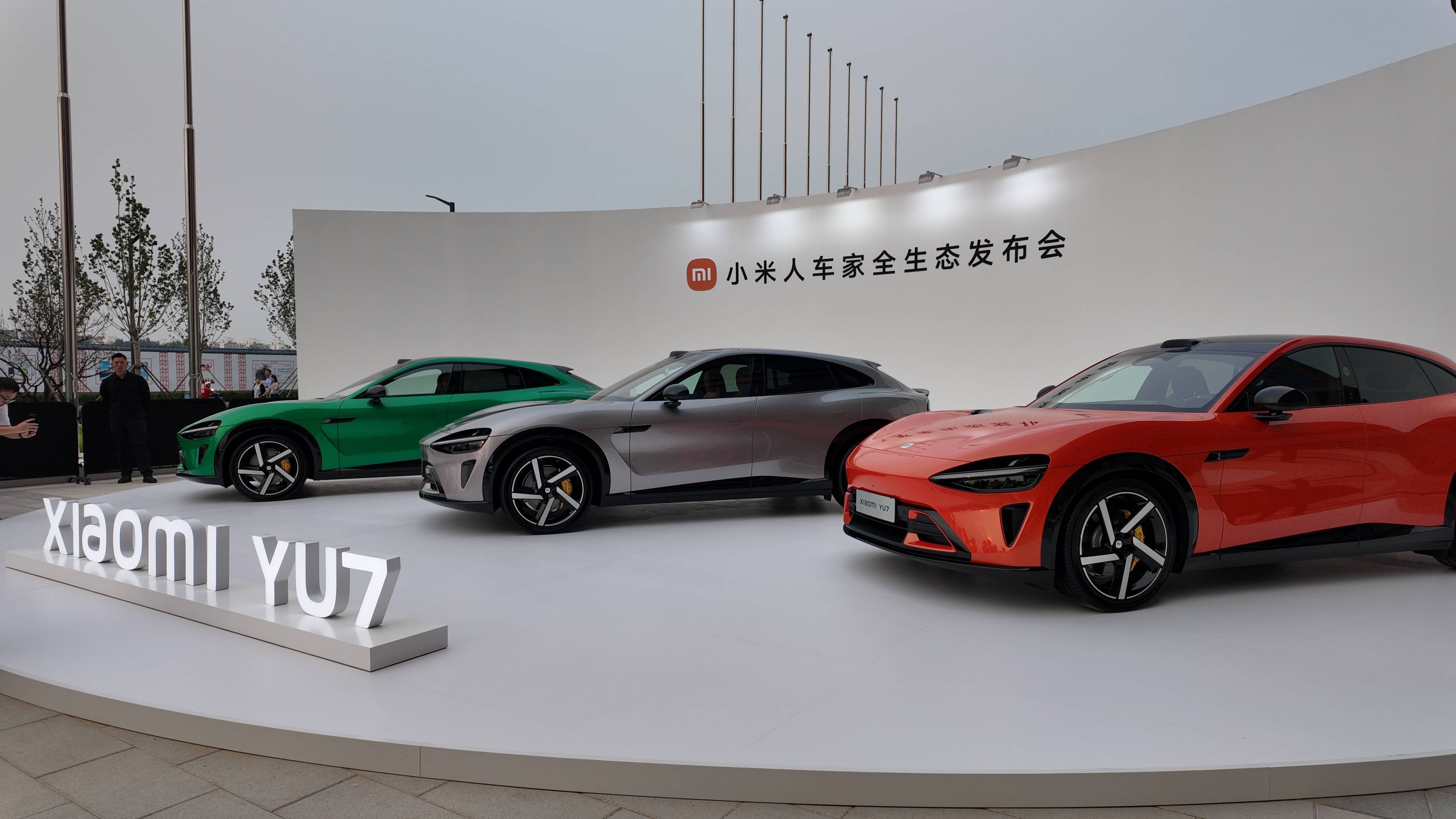 甲府风林 v 爱媛_小米YU7上市72小时：“锁单+1”刷屏工作群甲府风林 v 爱媛，提车时间最长超一年，雷军直面“产能挑战”？