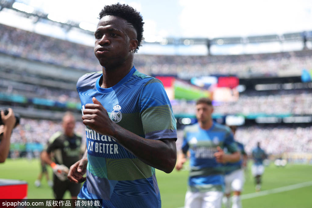 皇冠信用网会员_创历史皇冠信用网会员！沙特开3.5亿欧求购维尼修斯 5年合同价值10亿