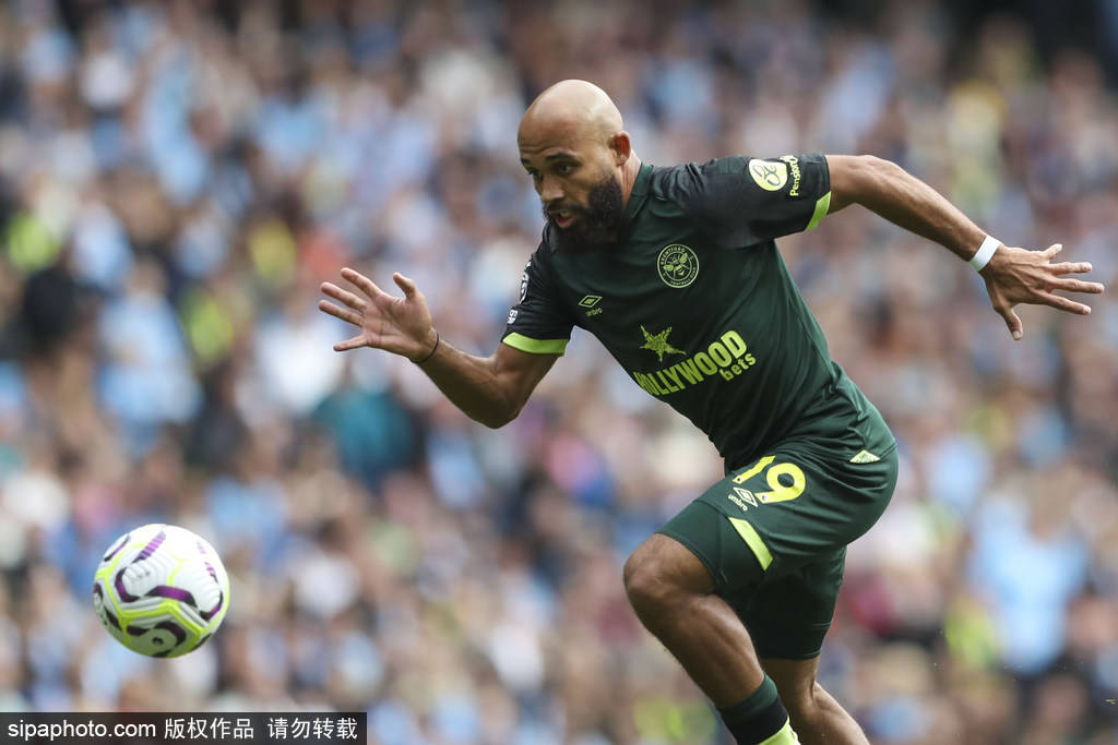 皇冠信用网登0123出租_曼联夏季转会风暴：锋线引援悬念与鲁本·阿莫林的战术布局