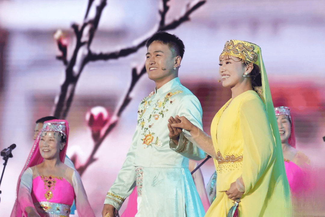 皇冠皇冠代理平台_代表宁夏参赛皇冠皇冠代理平台！“满天星”艺术团参加“村歌嘹亮”2025年全国集中展演