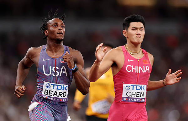 东京读卖巨人队vs东京养乐多燕子队_刘翔之后14年 中国110米栏再有三人晋级世锦赛第二轮