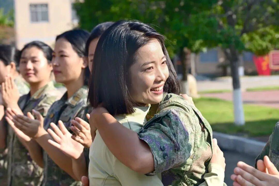 皇冠信用网出租_周楚瀚皇冠信用网出租，保送提干！