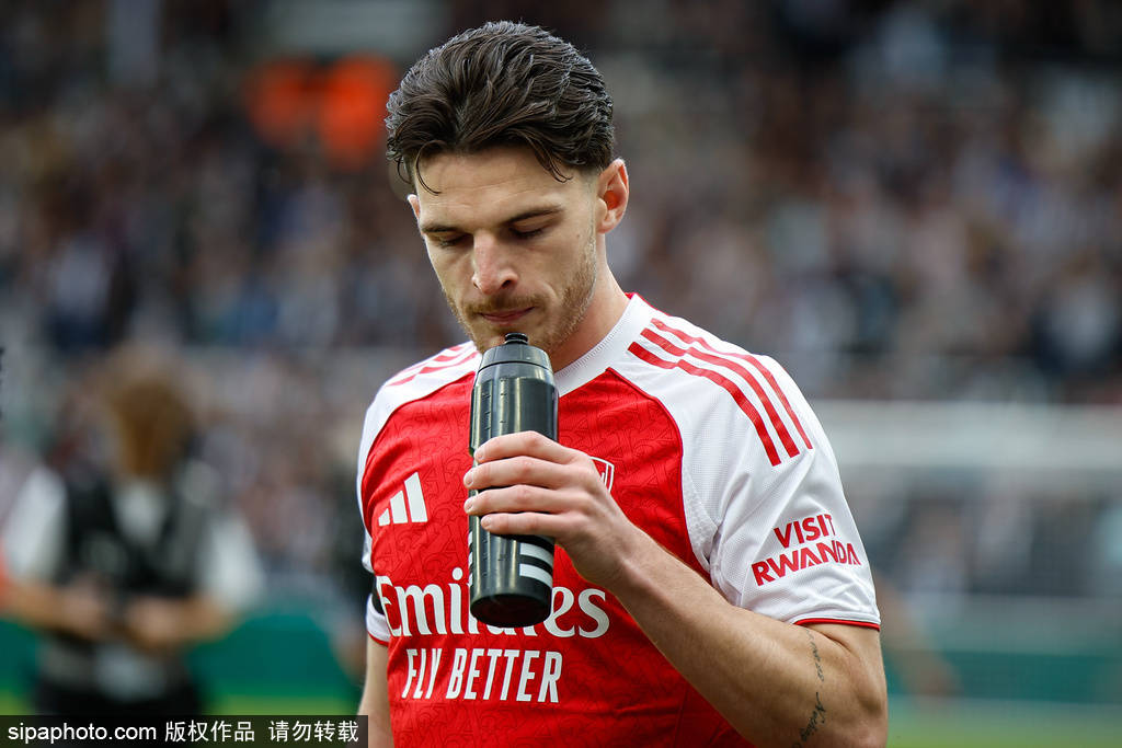 皇冠信用網足球代理_观战台：巴萨火拼巴黎+皇马远征 拜仁冲击开局九连胜