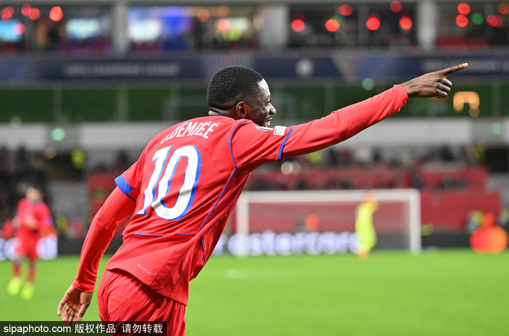 皇冠信用網会员账号_欧冠-K77传射登贝莱破门 十人巴黎7-2十人药厂升至榜首