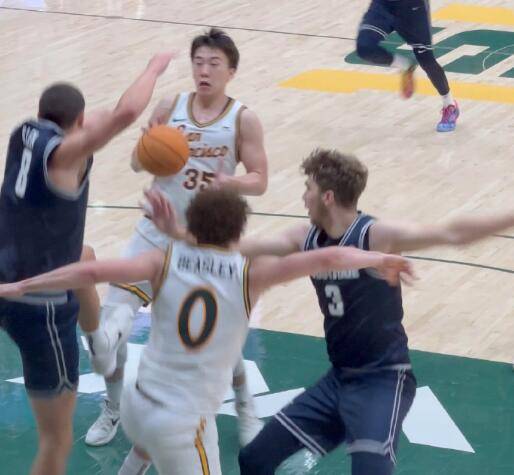 如何申请皇冠信用網_王俊杰23分刷新NCAA个人得分新高 赵维伦替补0得分