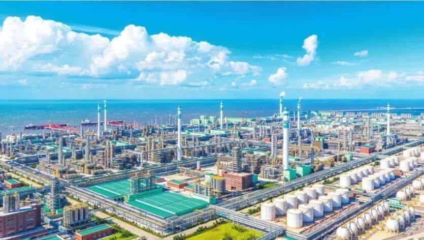 皇冠信用登2代理_东北首座万亿城市之争皇冠信用登2代理，尘埃落定？