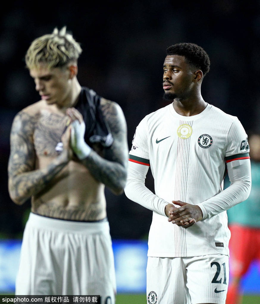 皇冠信用盘要押金吗	_少儿不宜皇冠信用盘要押金吗	！张玉宁与对方球员冲突背后的故事与战术解读