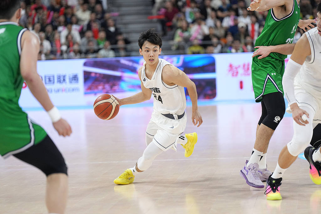 皇冠信用盘_全运会男篮-赵继伟伤退徐杰12+9 广东擒辽宁晋级决赛