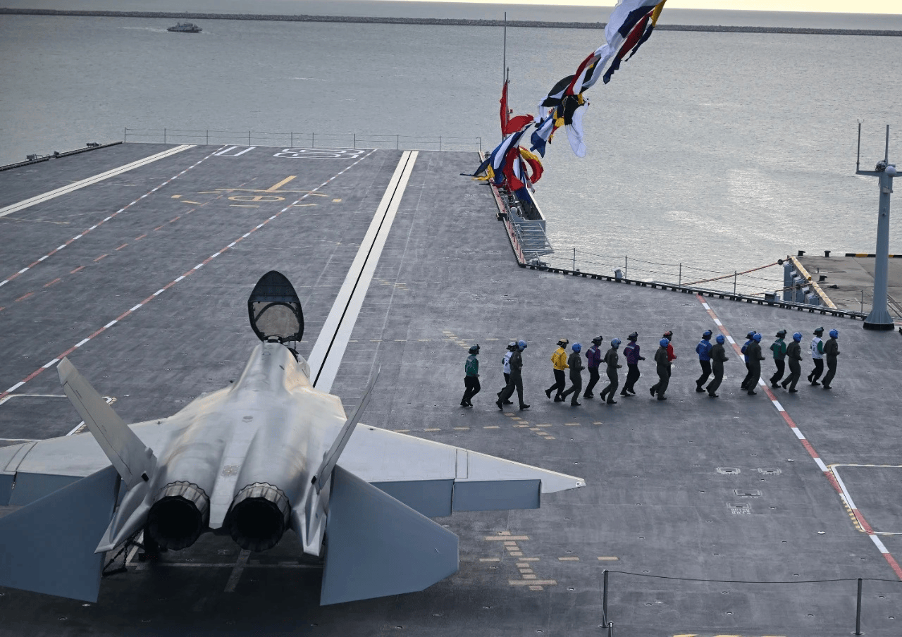 皇冠皇冠代理平台_高市早苗通知全球皇冠皇冠代理平台，不撤回涉台言论，话音刚落，解放军攻击11亮相