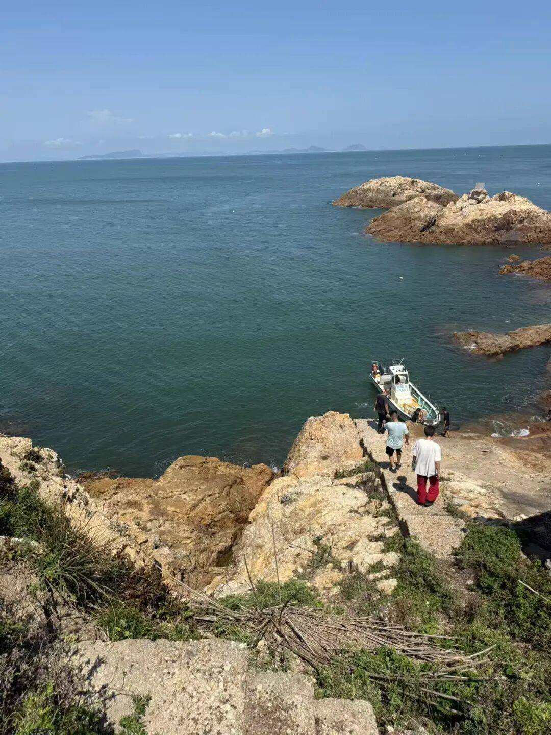 皇冠信用網在线开户_七星山“荒野求生”爆火皇冠信用網在线开户！安全怎么保障？景区最新回应→