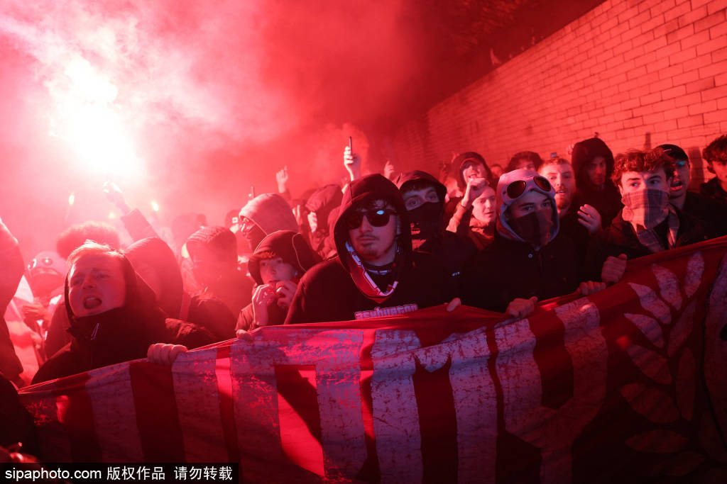 信用平台出租
_阿森纳球迷的嘲讽之声:拜仁信用平台出租
,你们是在假装热刺吗?