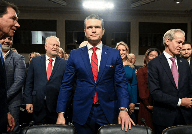 皇冠信用网出租代理_情况不妙皇冠信用网出租代理，日本多地爆发游行示威，美军方出面敲打，特朗普罕见对中国示好！高市或不得不提前下台