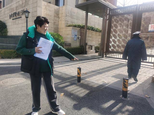 C罗确认2026世界杯后退役_自家别墅门口咋不能停车了？青岛一小区实施管理新规C罗确认2026世界杯后退役，物业称消防通道严禁占用