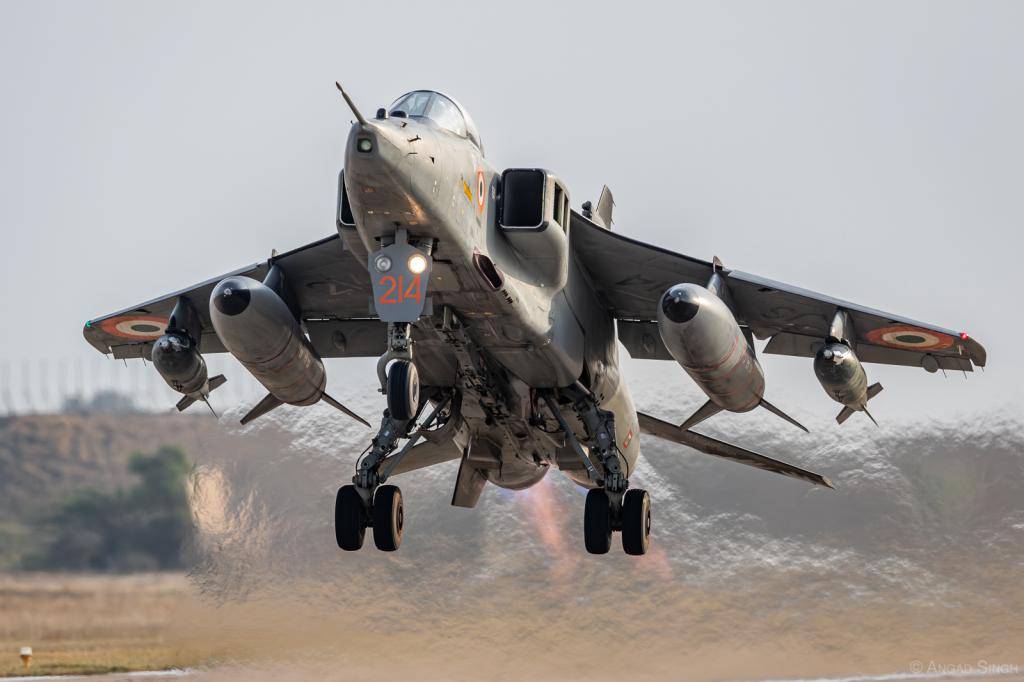 皇冠hga038客户端_大跌眼镜！真没想到皇冠hga038客户端，被巴铁歼-10暴揍的印度空军，向阿曼买战机