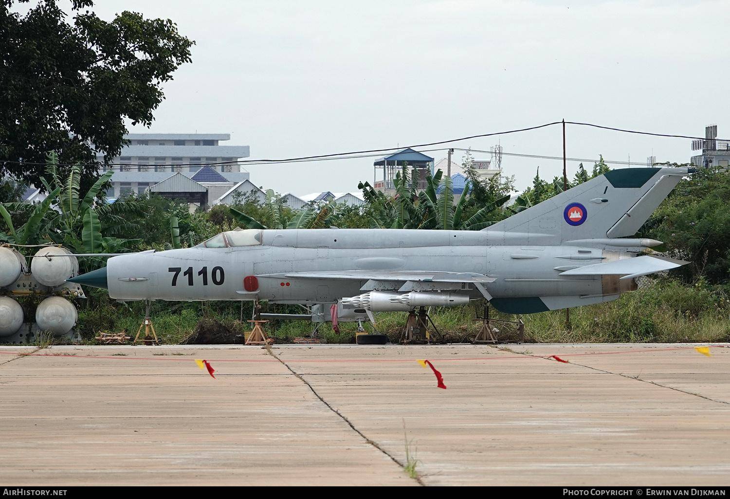 皇冠信用网会员开户申请_斩首!泰国F-16越境百公里皇冠信用网会员开户申请,韩国金鹰战机闯下大祸,炸柬埔寨小学