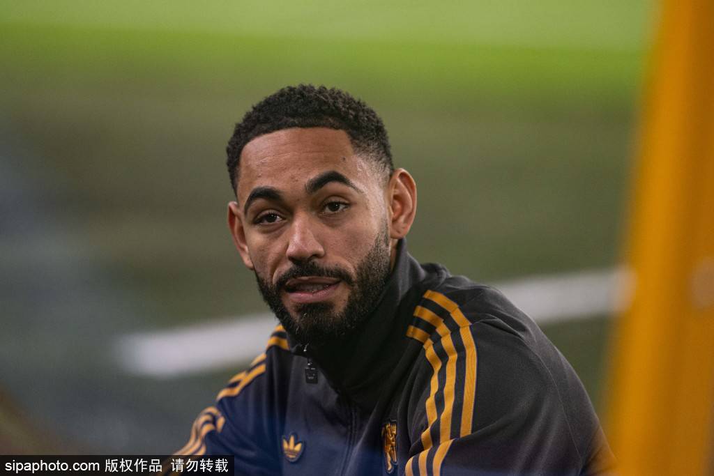 如何申请皇冠信用网_曼联换帅风波：阿莫林被解雇如何申请皇冠信用网，非洲杯上三将如何应对挑战？