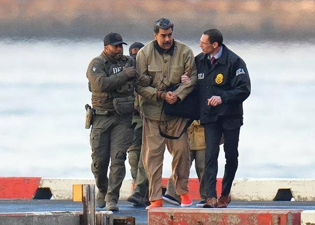 皇冠信用网代理申请_马杜罗出庭不认罪皇冠信用网代理申请,160吨黄金成最大底牌!中方在联合国一锤定音