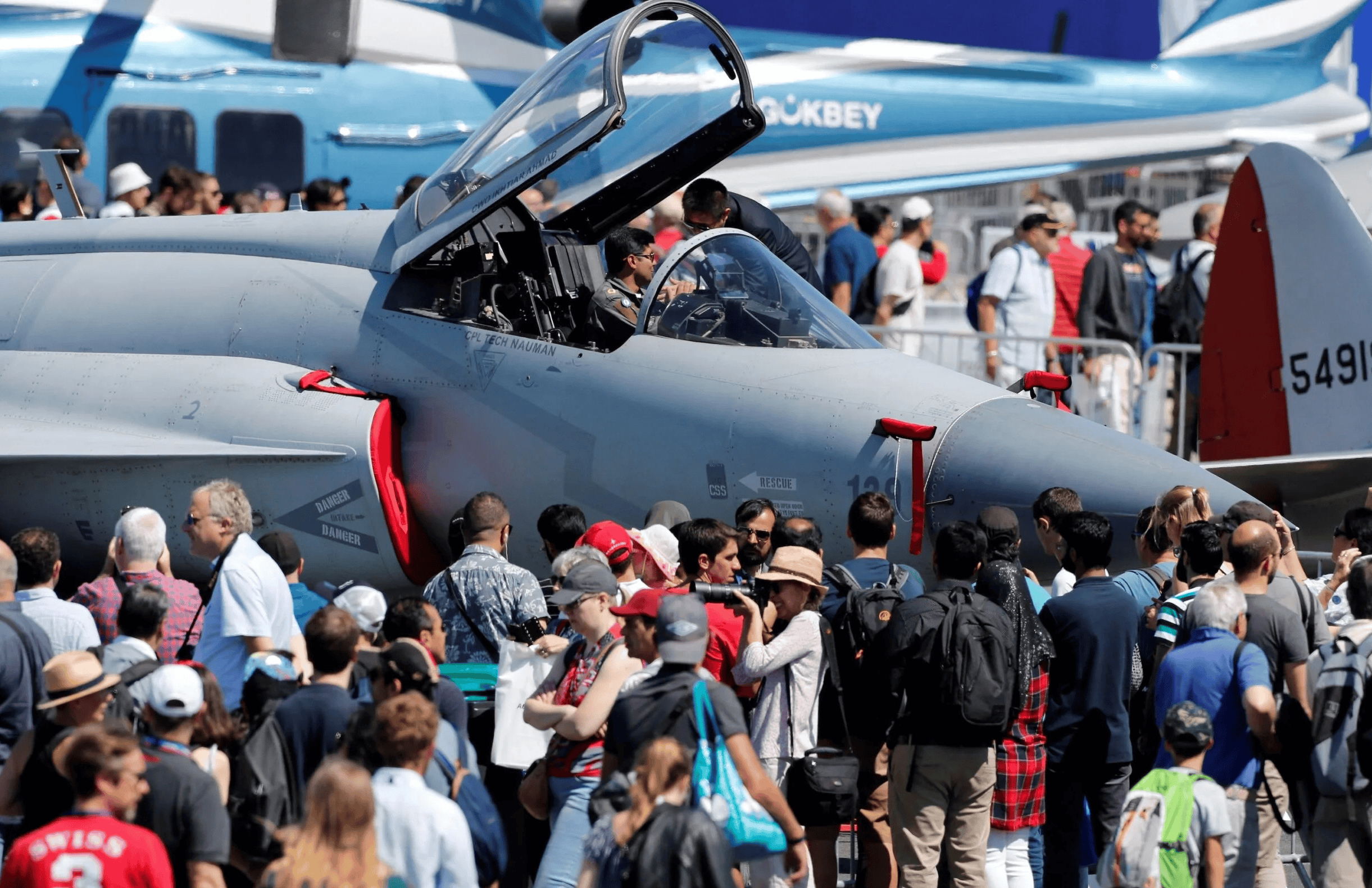 正版皇冠信用网开户_胜战红利！中方确认5·7空战战果后正版皇冠信用网开户，巴铁宣布靠枭龙还清33亿欠债