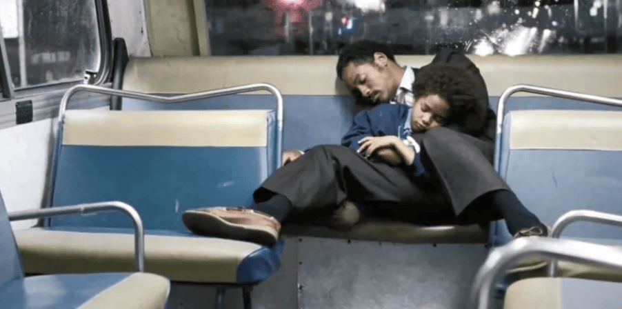 皇冠信用网代理注册_全球中产生活皇冠信用网代理注册,都在大退潮?