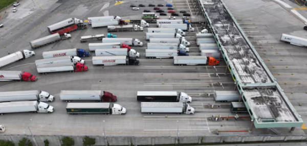 皇冠信用网在线申请_特朗普又威胁加拿大:让我们吃中国剩饭皇冠信用网在线申请,没门