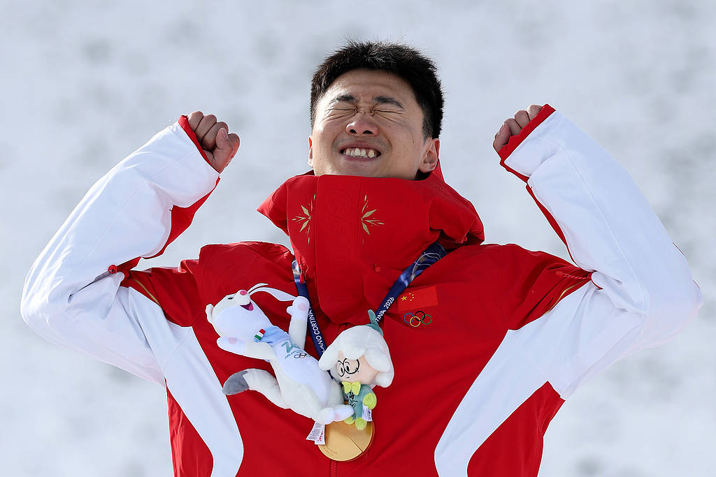 皇冠信用盘注册
_王心迪、徐梦桃成为中国体育史上第五对奥运金牌夫妇