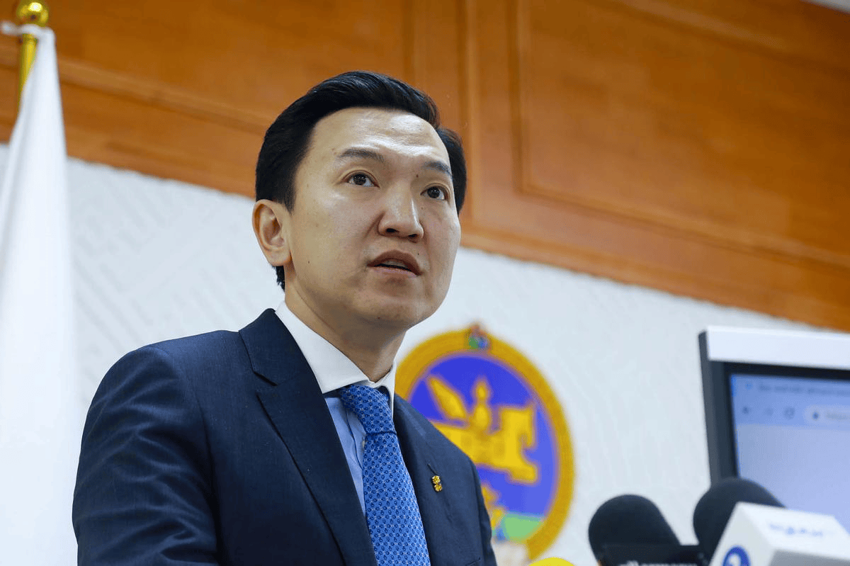 正版皇冠信用网代理_中方邻国政坛“变天”！访华归来的蒙古议长正版皇冠信用网代理，直接接任总理