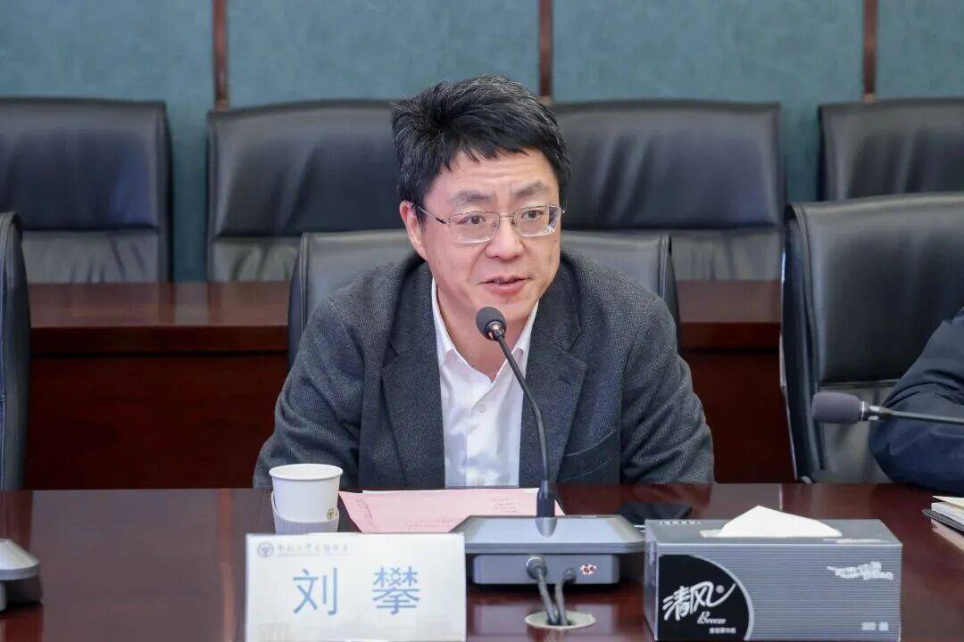 皇冠足球网址
_东南大学党委常务副书记刘攀皇冠足球网址
,出任北京交通大学校长